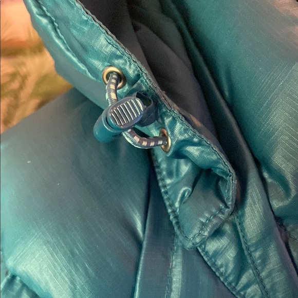 $260 The North Face Women's Teal down filled Puffer Coat - Picture 4 of 5